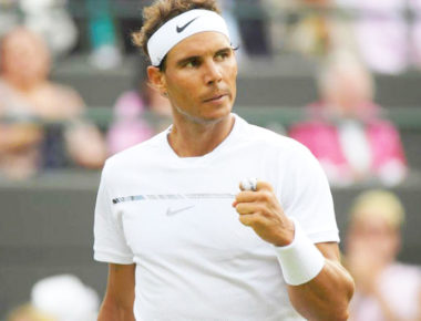 Federer bate el récord de victorias