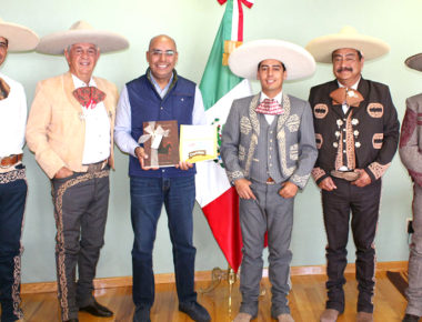 Se reúne MAV con Unión de Asociaciones de Charros de Querétaro