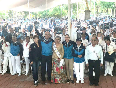 Celebran Tere y Marcos aumento de más del 200% en programas para Adultos Mayores de Querétaro
