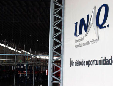 Domínguez Servién inaugura Centro de Innovación y Entrenamiento en Universidad Aeronáutica de Querétaro