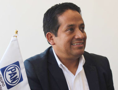 Eric Salas presenta iniciativa en apoyo a policías municipales de los 18 Ayuntamientos