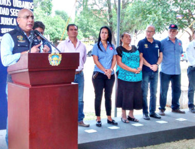 MAV inicia entrega de limpieza de predios urbanos en Jurica
