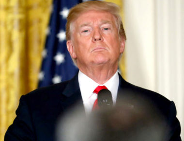 Trump pide terminar el TLCAN