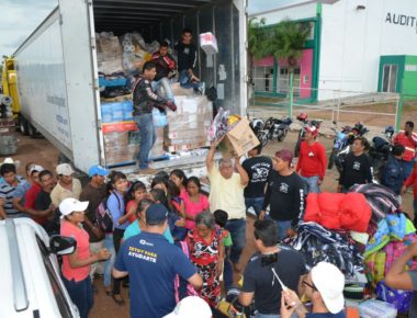 DIF municipal de Querétaro envía 52 toneladas de víveres a damnificados