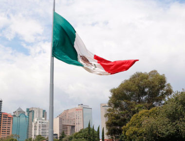 Declara EPN tres días de luto nacional por victimas en terremoto