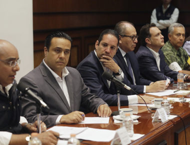 Encabeza Gobernador acciones de apoyo a damnificados por lluvia