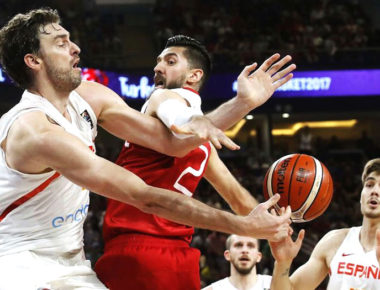 España supera a Turquía y ya está en cuartos en el Eurobasket