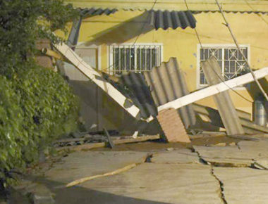 Suspenden clases en 11 estados para evaluar daños de secuelas por sismo