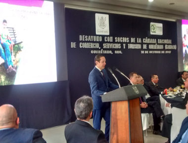 Fortalece Gobierno del estado acercamiento con CANACO