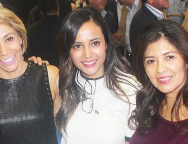 Alejandra Vega Reyes reconoce a socios de la CMIC