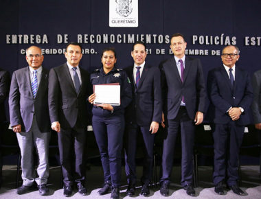 Reciben 200 Policías Estatales reconocimientos a su labor