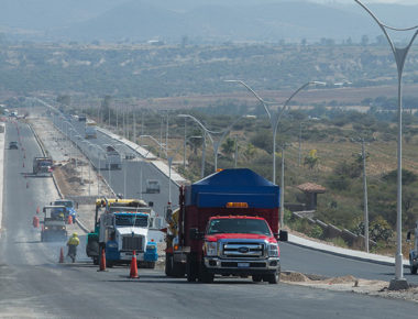 Reporta SDUOP avance en obras carreteras