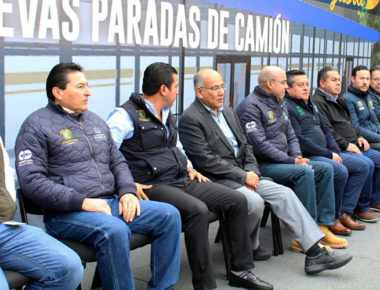 Inicia rehabilitación de 13 paradas de transporte colectivo en la capital