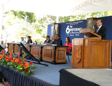 Presupuesto y cobertura, pendientes a seguir trabajando: Rector UAQ