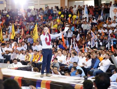 Ricardo Anaya en desacuerdo con seguir dando pensiones millonarias