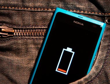 Inventan tejido que permite cargar tu celular