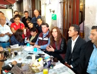 Comprueba Adolfo Ríos constancia de residencia a impugnación de su aspiración política