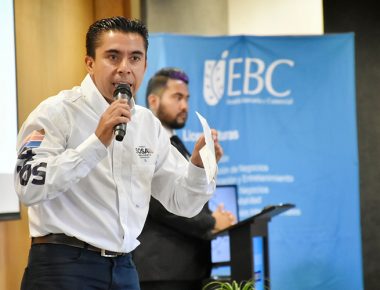 Retomará Roberto Sosa proyecto de Pueblo con Tradición