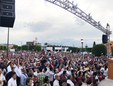 Tregua electoral y sin partidos por dos meses, pidió AMLO
