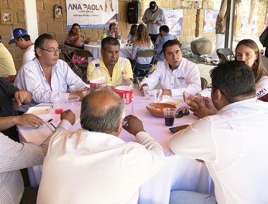 Hemos visitado y llevado propuestas a más de 3 mil 500 familias: Sosa