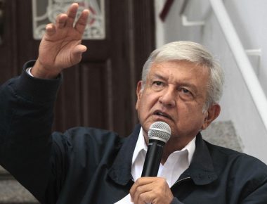 AMLO propone a Trump políticas para reducir migración