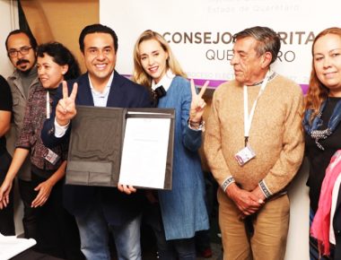 Nava es alcalde electo de Querétaro y recibe constancia de mayoría