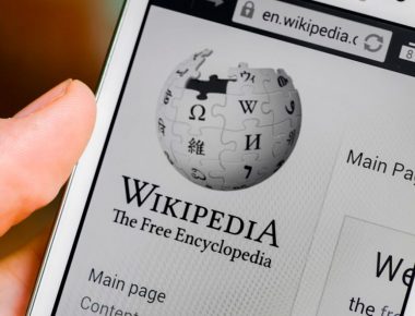 Regresa Wikipedia tras protesta a la reforma a ley derechos de autor