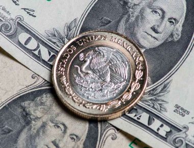 Vuelve a bajar el dólar