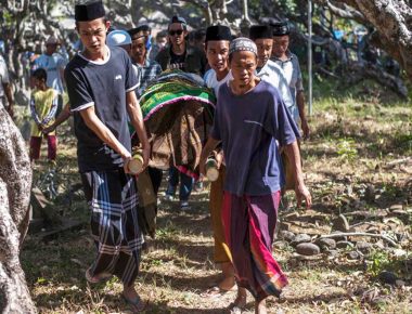 Indonesia sube a 436 el número de muertos por el sismo en la isla de Lombok