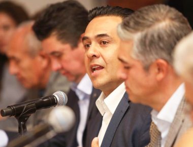 Llama Luis Nava a construir la “Capital de La Paz”