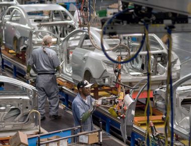 México ‘blinda’ de aranceles exportación de autos a EU