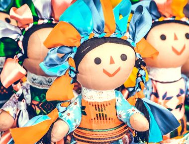 Muñeca artesanal de Amealco es declarada Patrimonio Cultural del Estado