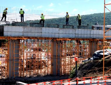 Obra de Bernardo Quintana va en un 30% de avance