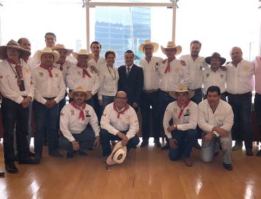 Aprueban en cabildo comisión de entrega de administración municipal