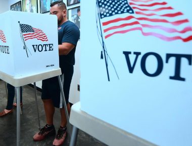 Estados Unidos lleva a cabo votaciones intermedias