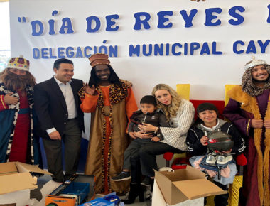 El Centro de Día Njhoya recibe a las autoridades municipales