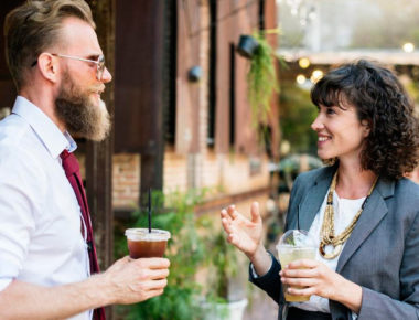 ¿Quieres emprender un negocio con tu pareja?