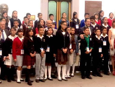 Niñas y Niños en el Gobierno 2019 acuden al Palacio de la Corregidora a ocupar sus cargos