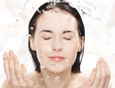 ¿Por qué necesitamos un limpiador facial?