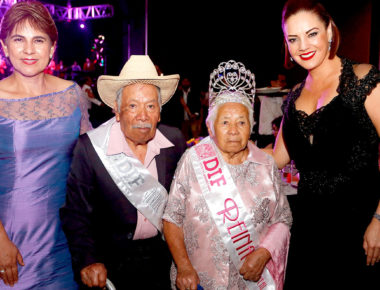 El mes dedicado al adulto mayor finaliza con baile tradicional