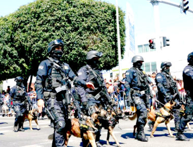 En Querétaro se lleva a cabo el tradicional Desfile Cívico Militar Conmemorando el 209 Aniversario de la Independencia de México