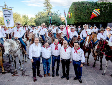Inician los festejos patrios con la tradicional Cabalgata de la Conspiración Ignacio Pérez