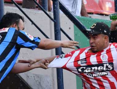 Vetan a la porra de Gallos Blancos