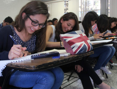 Estudiantes de UAQ podrán obtener beca para certificarse en TOEFL