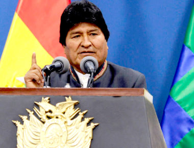 Evo Morales abdica a su cargo como Presidente de Bolivia