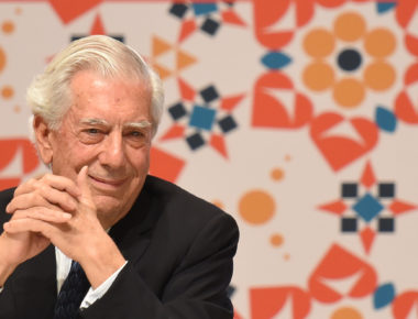 Reconocidos autores como Poniatowska, Ángeles Mastretta y Vargas Llosa, estarán presentes en la FIL de Guadalajara