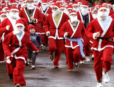 Corren más de mil Santa Claus en Jalisco