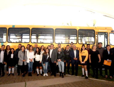 Diez planteles educativos más se suman al servicio de Transporte Escolar gratuito