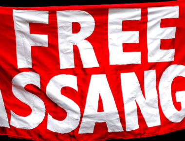 Inicia juicio de extradición contra Julian Assange fundador de WikiLeaks