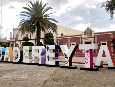 Pinal y Cadereyta piden a connacionales no venir en Semana Santa